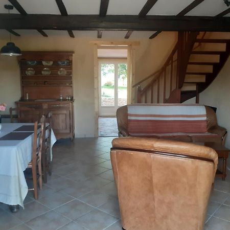 הוילה Saint-Florent-des-Bois La Fenetre מראה חיצוני תמונה