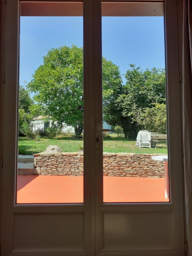 הוילה Saint-Florent-des-Bois La Fenetre מראה חיצוני תמונה